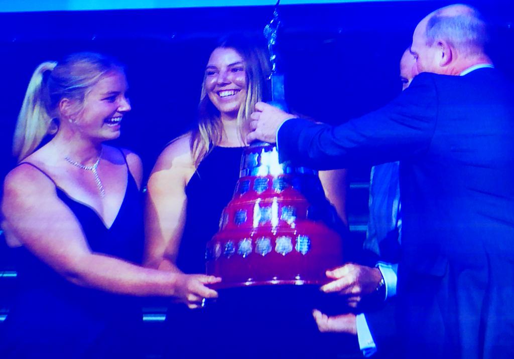 AS Awards Female Sailors Natasha Bryant and Annie Wilmot © Brendan Rourke